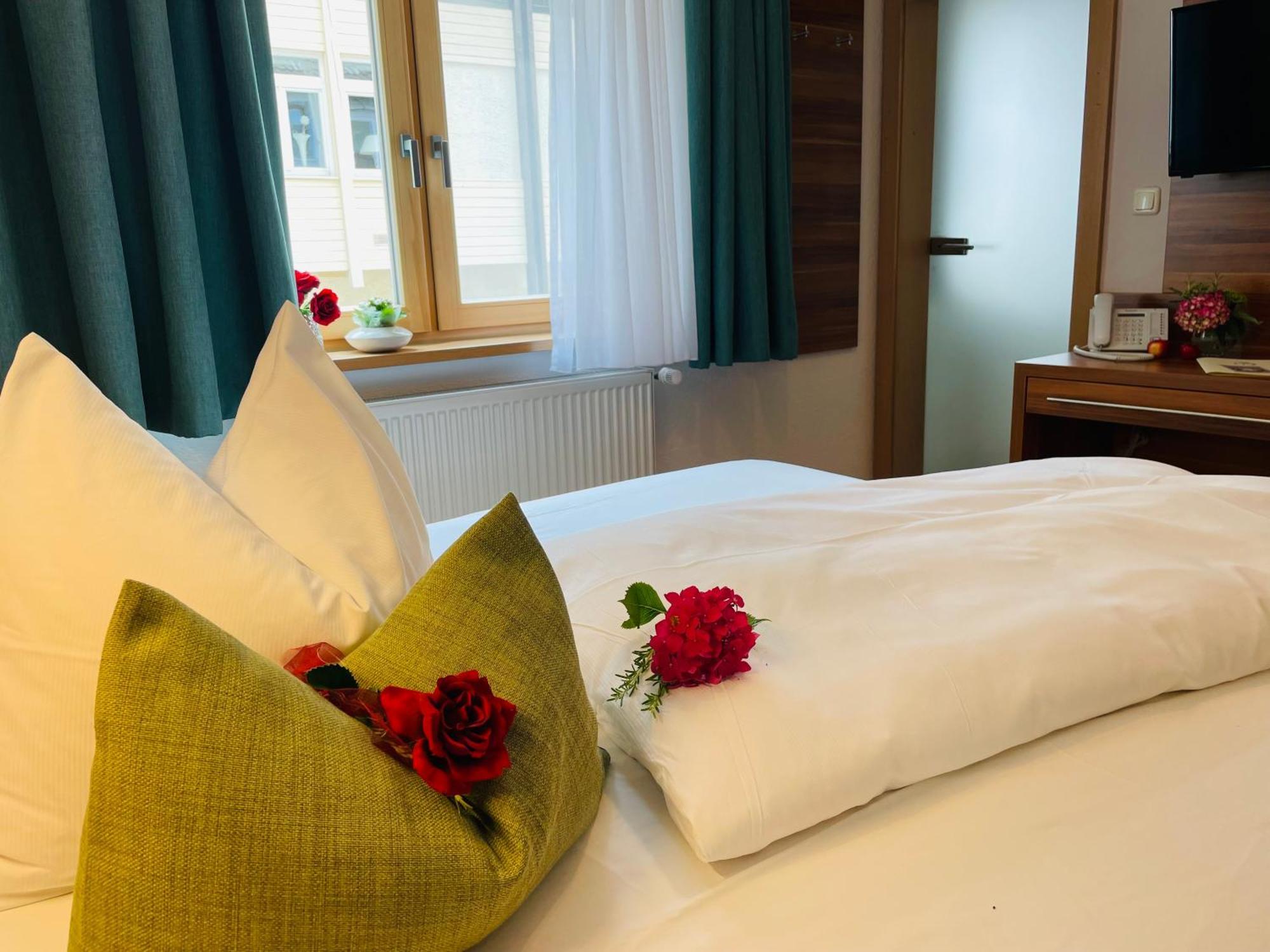 Hotel Burgwirt Deggendorf Zewnętrze zdjęcie